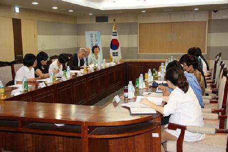 여성가족부-한국여성정책연구원 정책실무협의회 개최