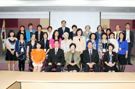 홍콩 마카오여성위원회 32명 방문단 방원